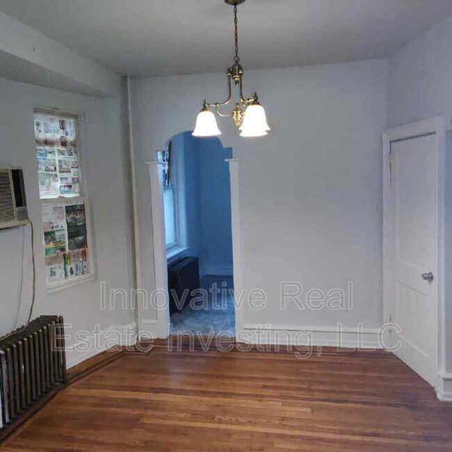 Foto del edificio - 2410 W Allegheny Ave