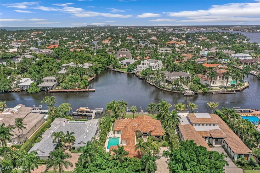 Foto principal - 655 Galleon Dr
