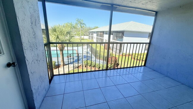 Building Photo - 905 Southridge Rd