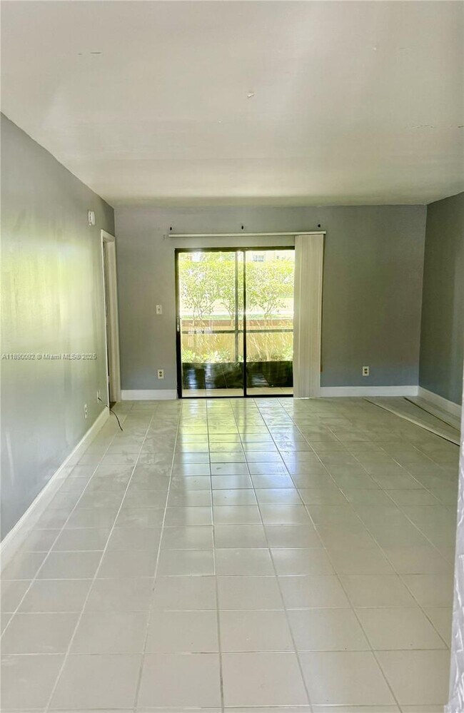 Foto del edificio - 9539 Boca Cove Cir