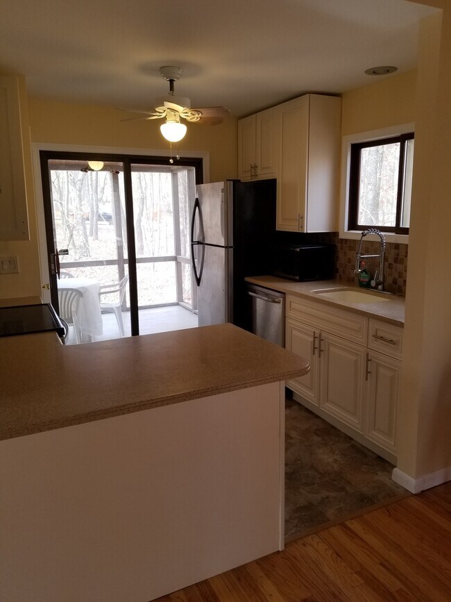 102 Granite Dr, Hawley, PA 18428 House Rental in Hawley, PA