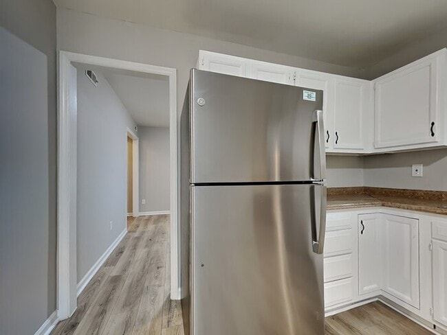 Building Photo - 5519 Carlingford Ct