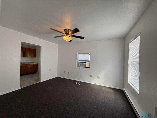 Foto del edificio - 606 W Missouri Ave