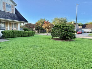 Building Photo - 2923 Cottonfield Way