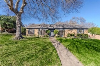 Building Photo - 3325 Shady Hollow Ln