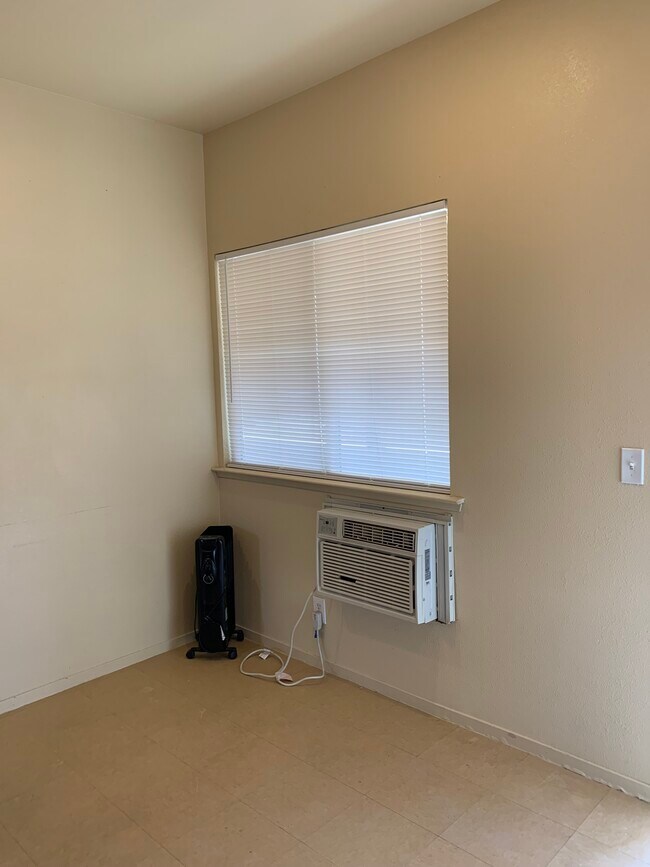 Huron Villas Apartments Apartments in Huron, CA