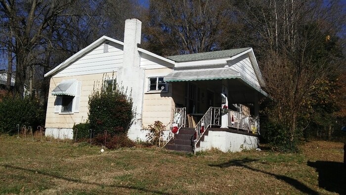 Primary Photo - Laurens Home for Rent