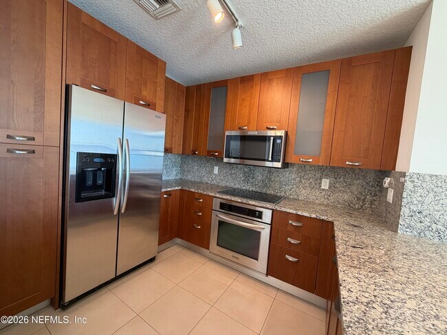 Foto del edificio - 1431 Riverplace Blvd