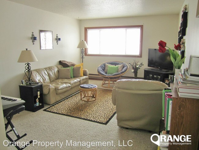 Foto del edificio - 1102-1110 Loy Ave