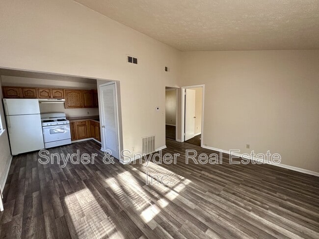 Foto del edificio - 279-281 Grove St