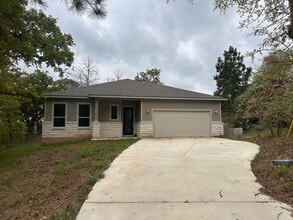 Building Photo - 142 Alele Dr