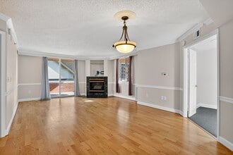 Building Photo - 1276 N Wayne St