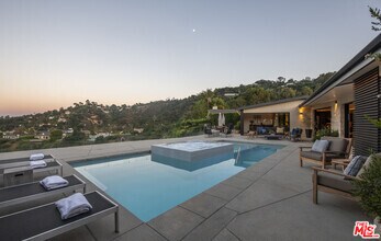 Building Photo - 3526 Wrightwood Ct