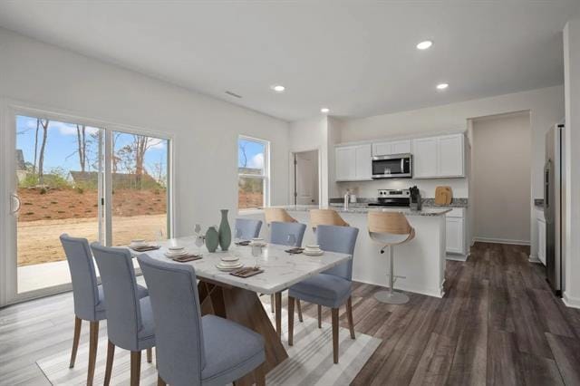 Building Photo - 4940 Redhead Dr