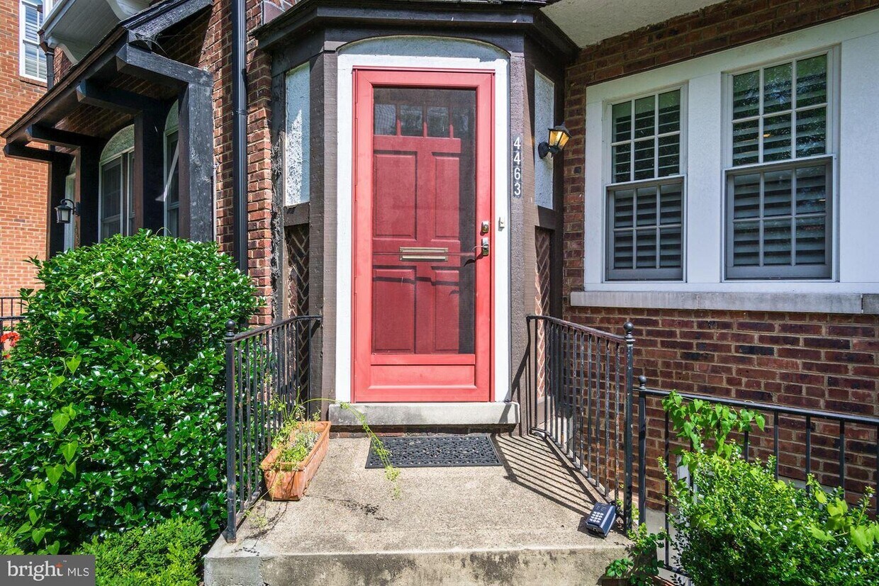 Foto principal - 4463 Greenwich Pkwy NW
