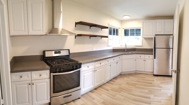 Foto del edificio - 14701 Burbank Blvd