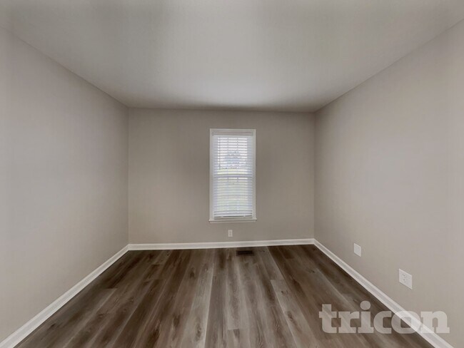 Foto del edificio - 624 Convexa Ct