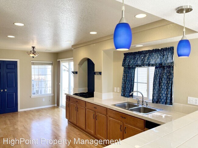 Building Photo - 3 br, 2.5 bath House - 11770 Zenobia Loop