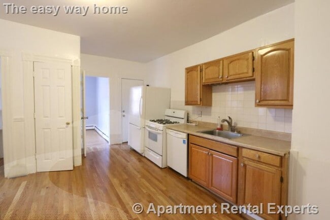 Photo - 117 Harvard St Apartment