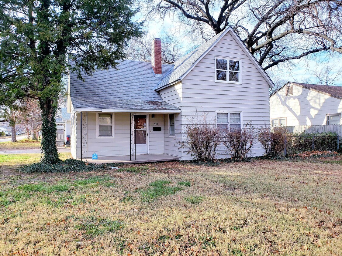 Primary Photo - 403 N St Paul St