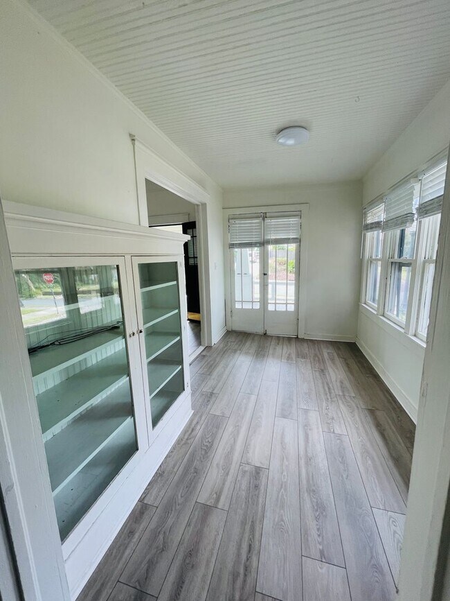 Foto del edificio - 802 South Blvd