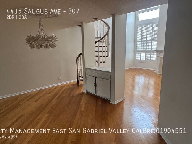 Building Photo - 4415 Saugus Ave
