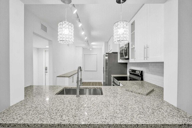 Foto del edificio - 2890 SW 22nd Cir