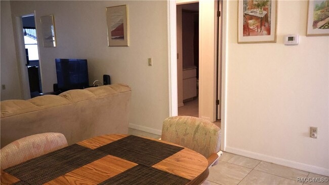 Building Photo - 115 E Hartford St