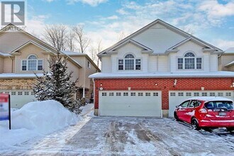 Building Photo - 553 Activa Ave