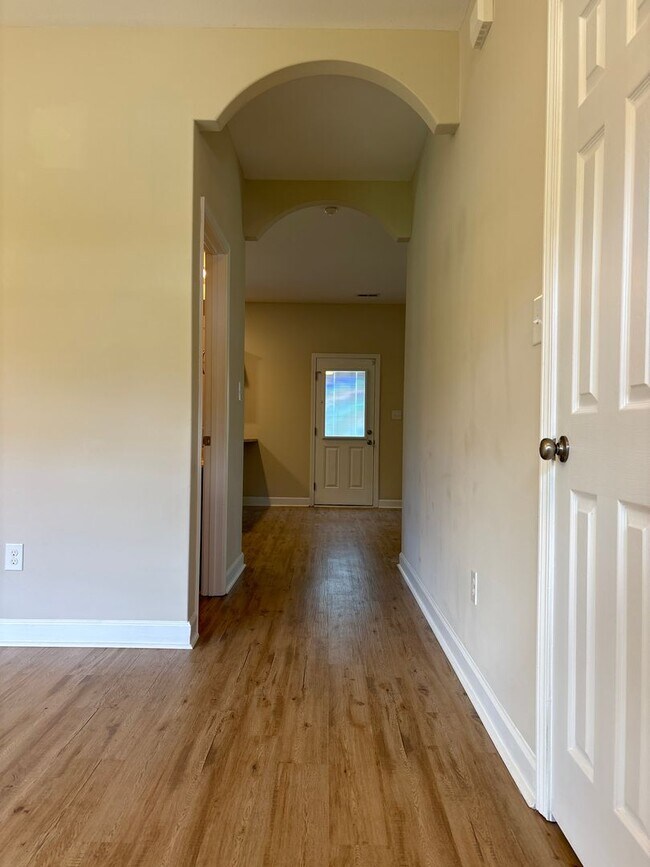 Building Photo - 3 Bedroom and a Bonus Room on Prism!