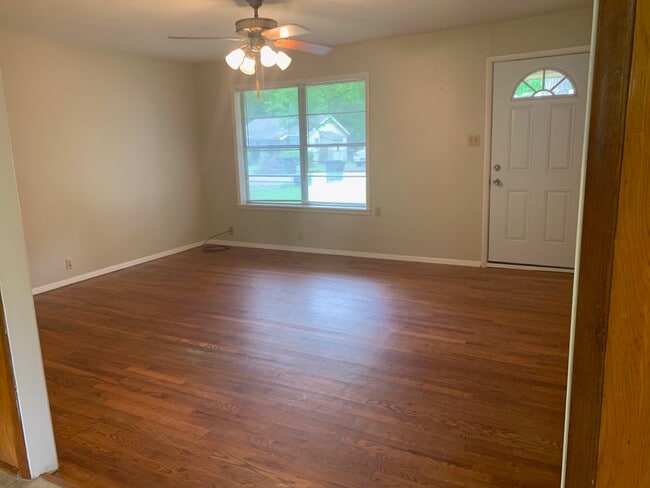 Foto del edificio - 406 Turner St