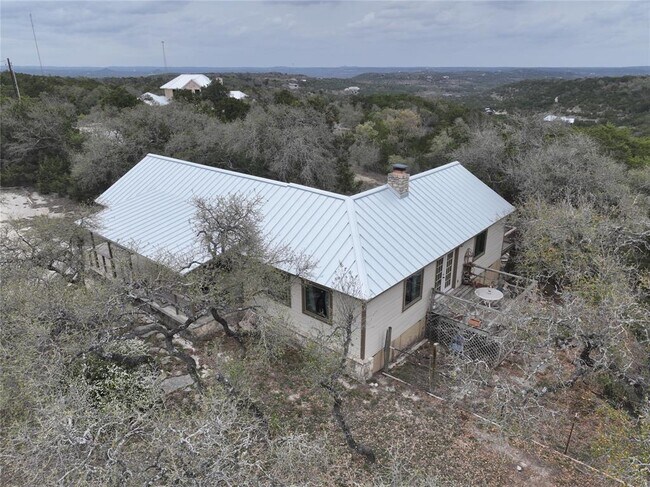 Foto del edificio - 111 Sierra Loma