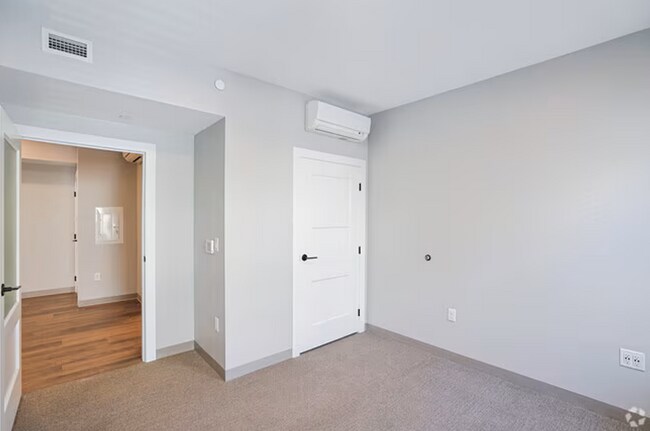 Foto del edificio - 210 Hemenway St