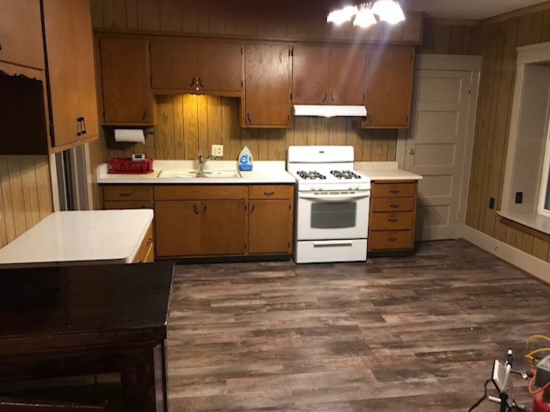 Foto del edificio - 1023 Grove Ave