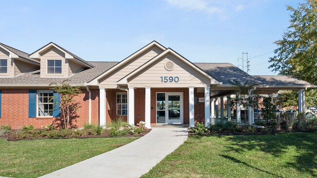 Building Photo - Chapel Ridge of Gallatin