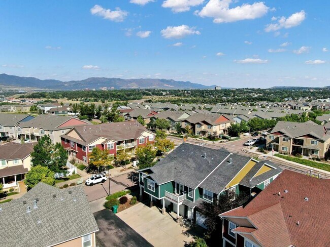 Foto del edificio - 1577 Monterey Rd