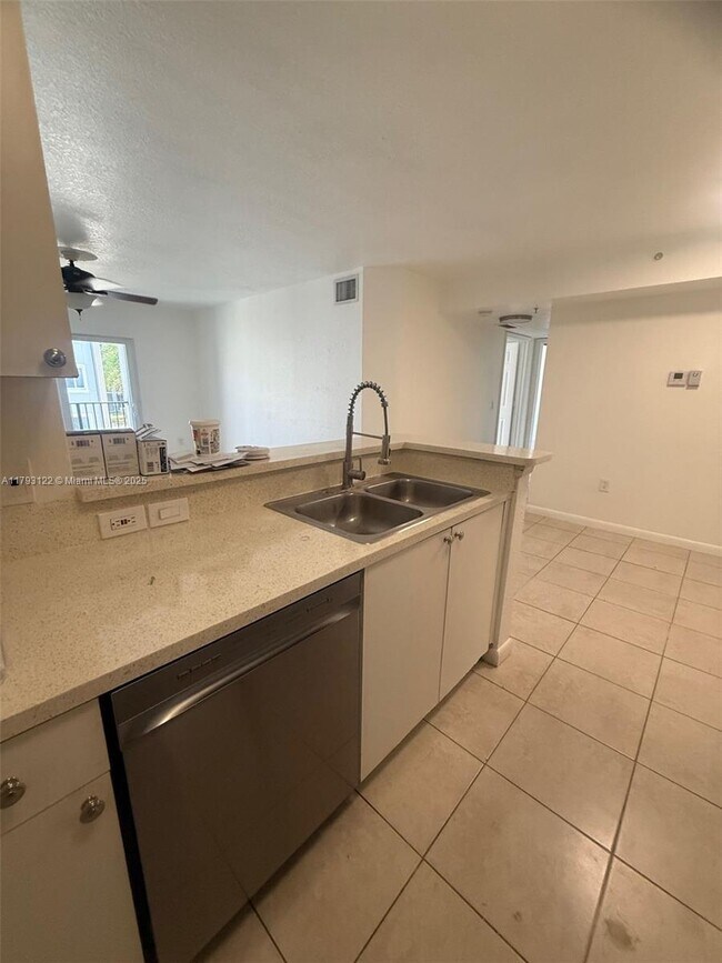 Foto del edificio - 15410 SW 284th St