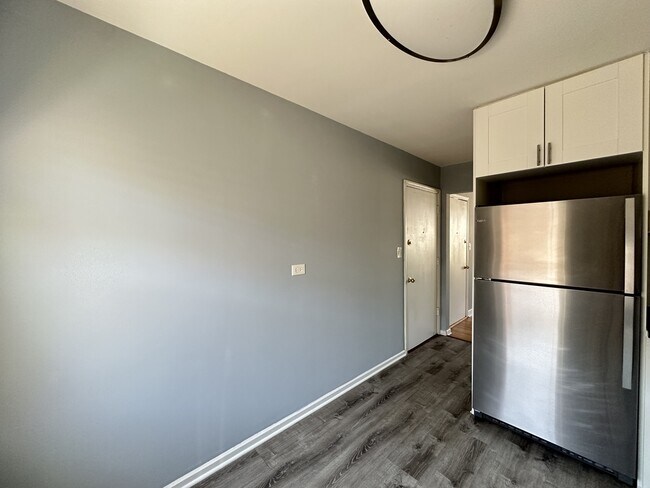 Foto del edificio - 6705 N California Ave