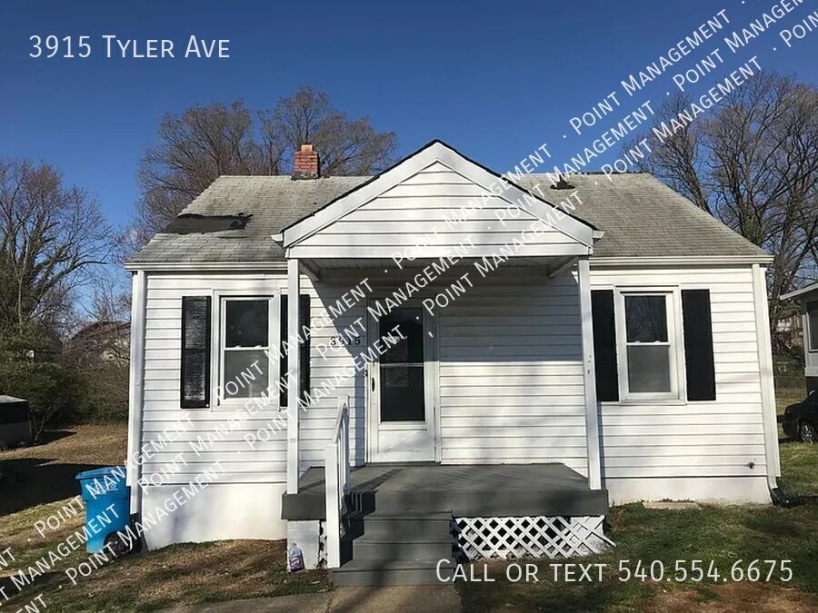 Primary Photo - 2 Bedroom 1 Bath Home!