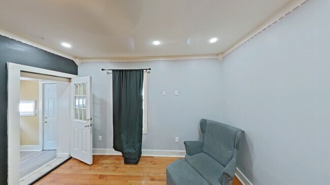 Foto del edificio - 126 N 53rd St