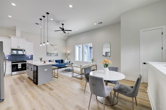 Foto del edificio - 850 Elkhart St