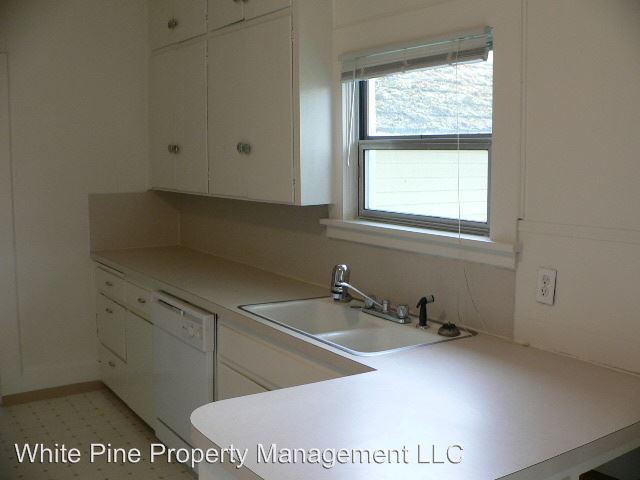 Building Photo - 502 S Asbury St