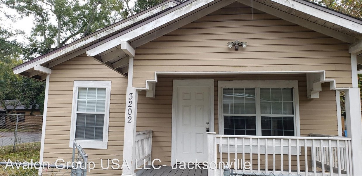 Primary Photo - 2 br, 1 bath House - 3202 Dignan Street