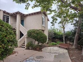 Building Photo - 3436 Cameo Dr