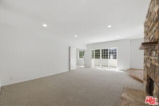 Foto del edificio - 521 Montana Ave