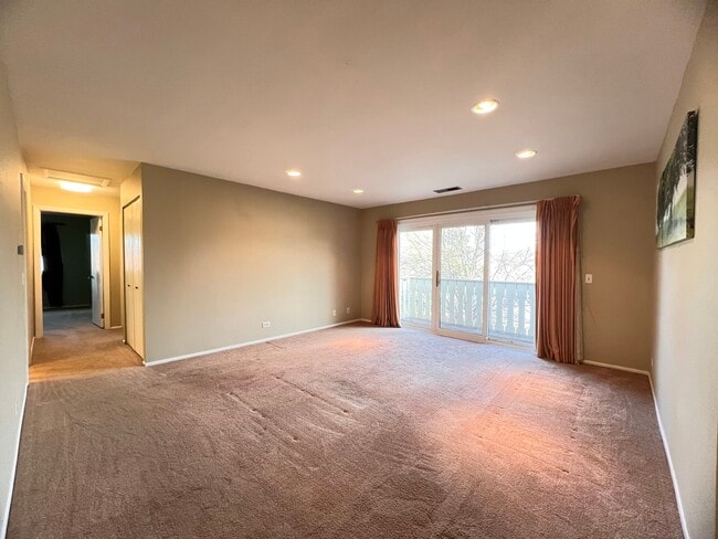 Building Photo - 1542 Heather Ct