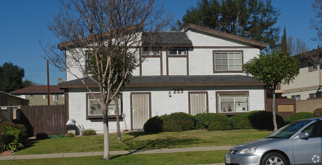 Building Photo - 253 W Puente St