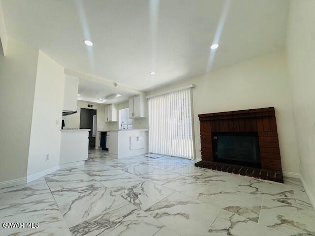 Foto del edificio - 44707 Tarragon Dr