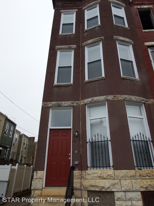 Primary Photo - 2 N Monroe St