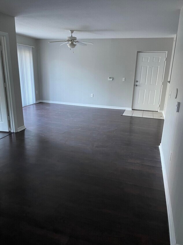 4115 San Marino Blvd Unit 105, West Palm Beach, FL 33409 Condo for